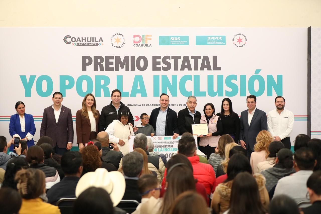 001_EN_EQUIPO_TRABAJAMOS_POR_LA_INCLUSIÓN_Y_LAS_PERSONAS_CON_DISCAPACIDAD.jpeg