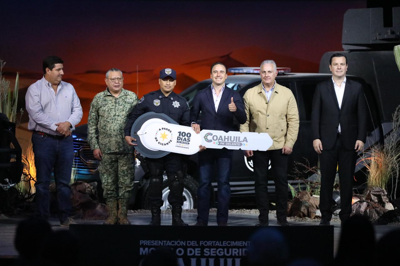 001_FORTALECE_MANOLO_MODELO_DE_SEGURIDAD_CON_150_PATRULLAS_Y_VEHÍCULOS_TÁCTICOS.jpeg