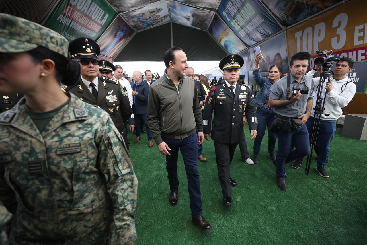 JUNTO CON EL EJÉRCITO INAUGURAMOS "LA GRAN FUERZA DE MÉXICO": MANOLO