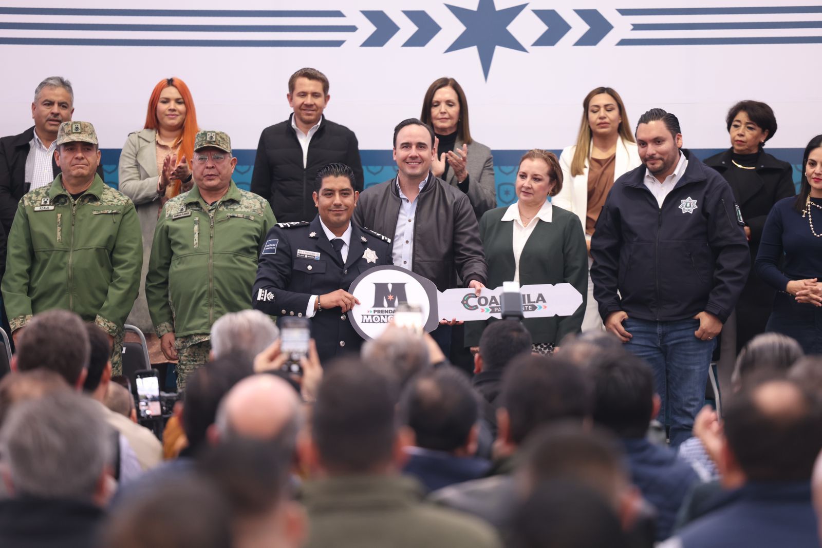 002_EJEMPLAR_COORDINACIÓN_EN_LA_REGIÓN_CENTRO-DESIERTO_PARA_FORTALECER_EL_MODELO_DE_SEGURIDAD-_MANOLO.jpeg