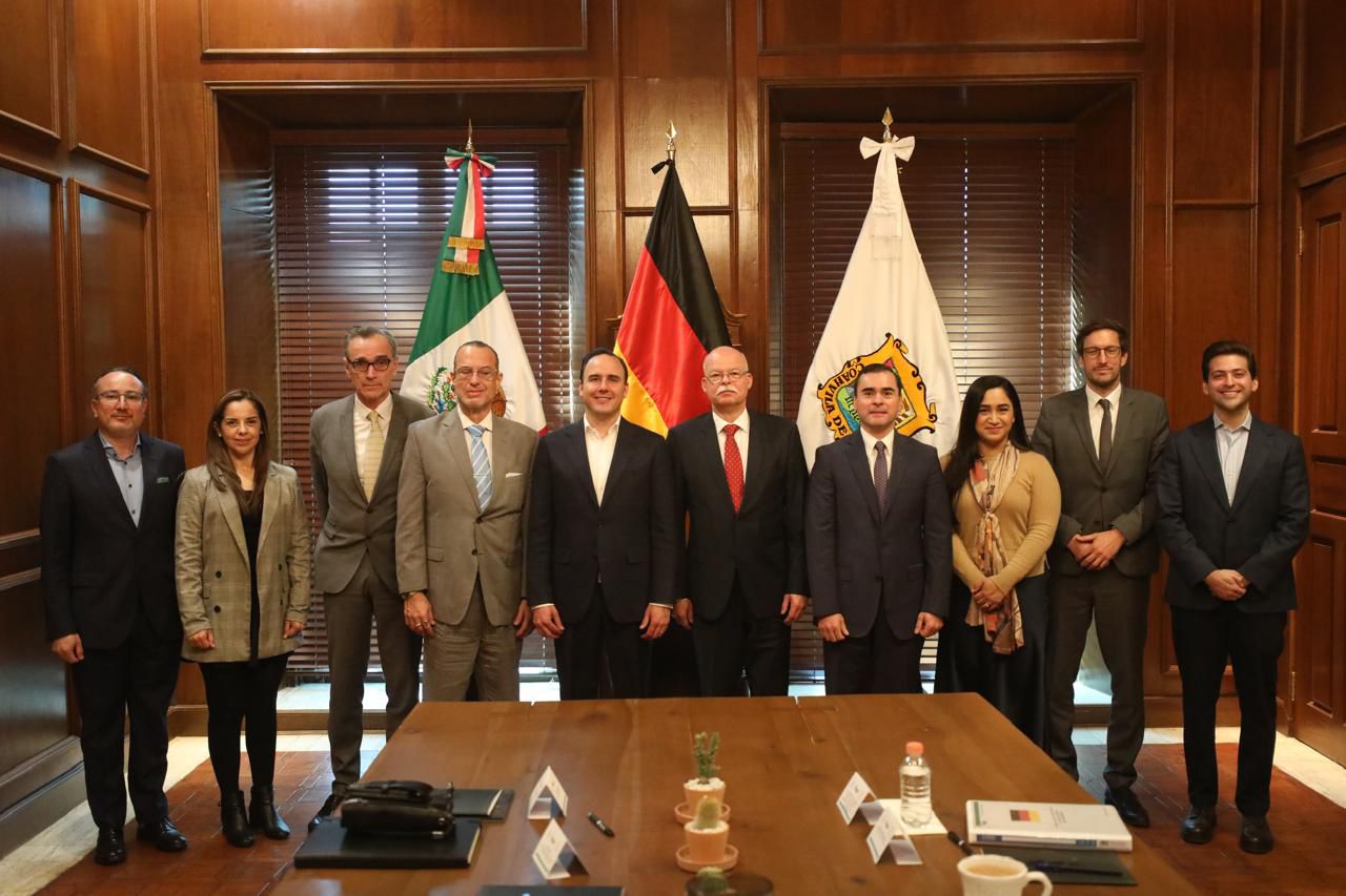 002_SE_LLEVAN_CON_ÉXITO_REUNIONES_DEL_GOBERNADOR_CON_LOS_EMBAJADORES_DE_SUECIA.jpeg