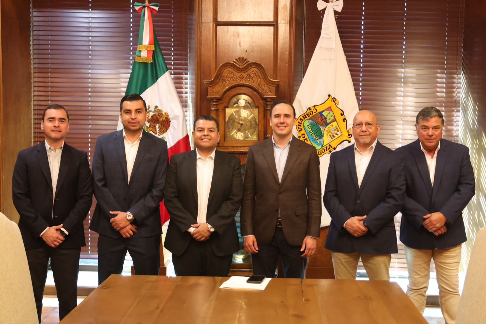 003_INICIA_MANOLO_RUTA_PARA_SU_PRIMER_INFORME.jpeg