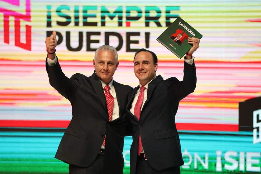 005_EN_EQUIPO_CON_COAHUILA_TORREÓN_SIEMPRE_PUEDE-_MANOLO_JIMÉNEZ.jpeg