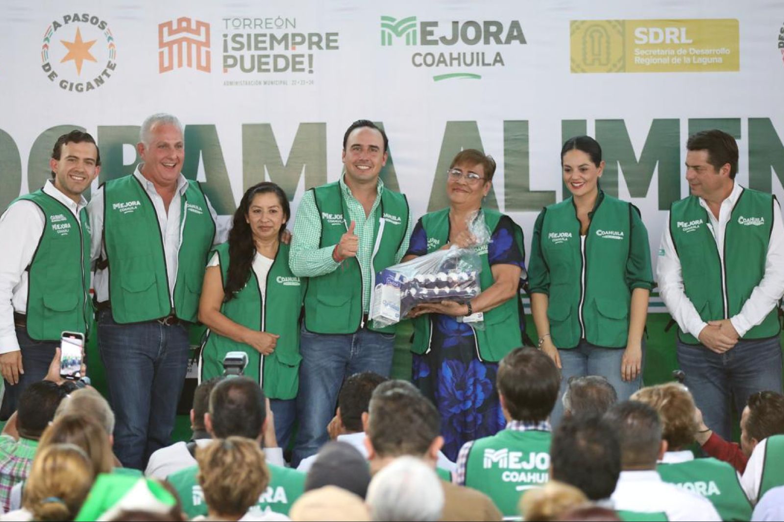 006_CON_EL_PROGRAMA_DE_LECHE_Y_HUEVO_BENEFICIAMOS_A_MILES_DE_FAMILIAS_EN_COAHUILA-_MANOLO.jpeg