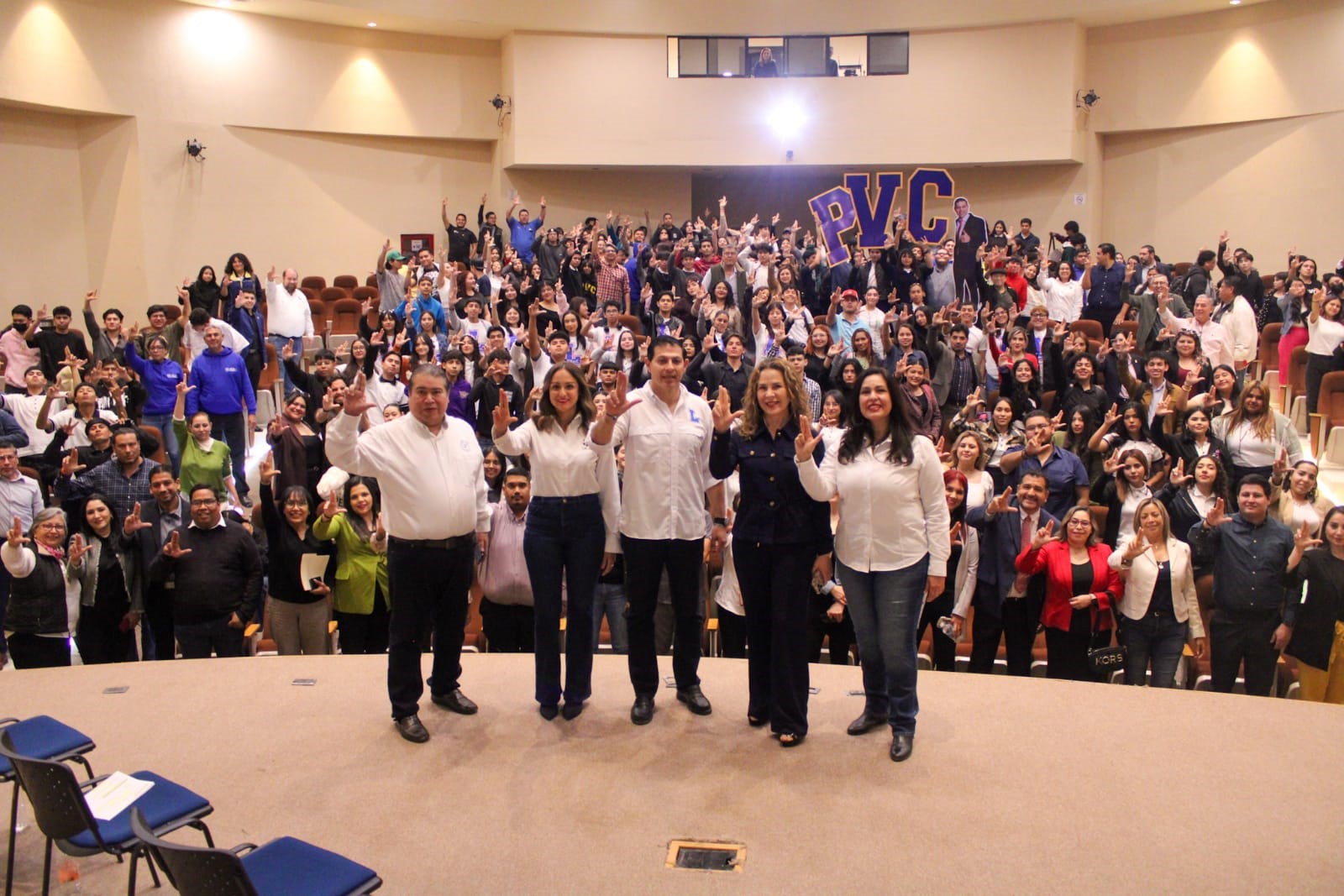 14_Diálogos_Estudiantes_Unidad_Laguna.jpg