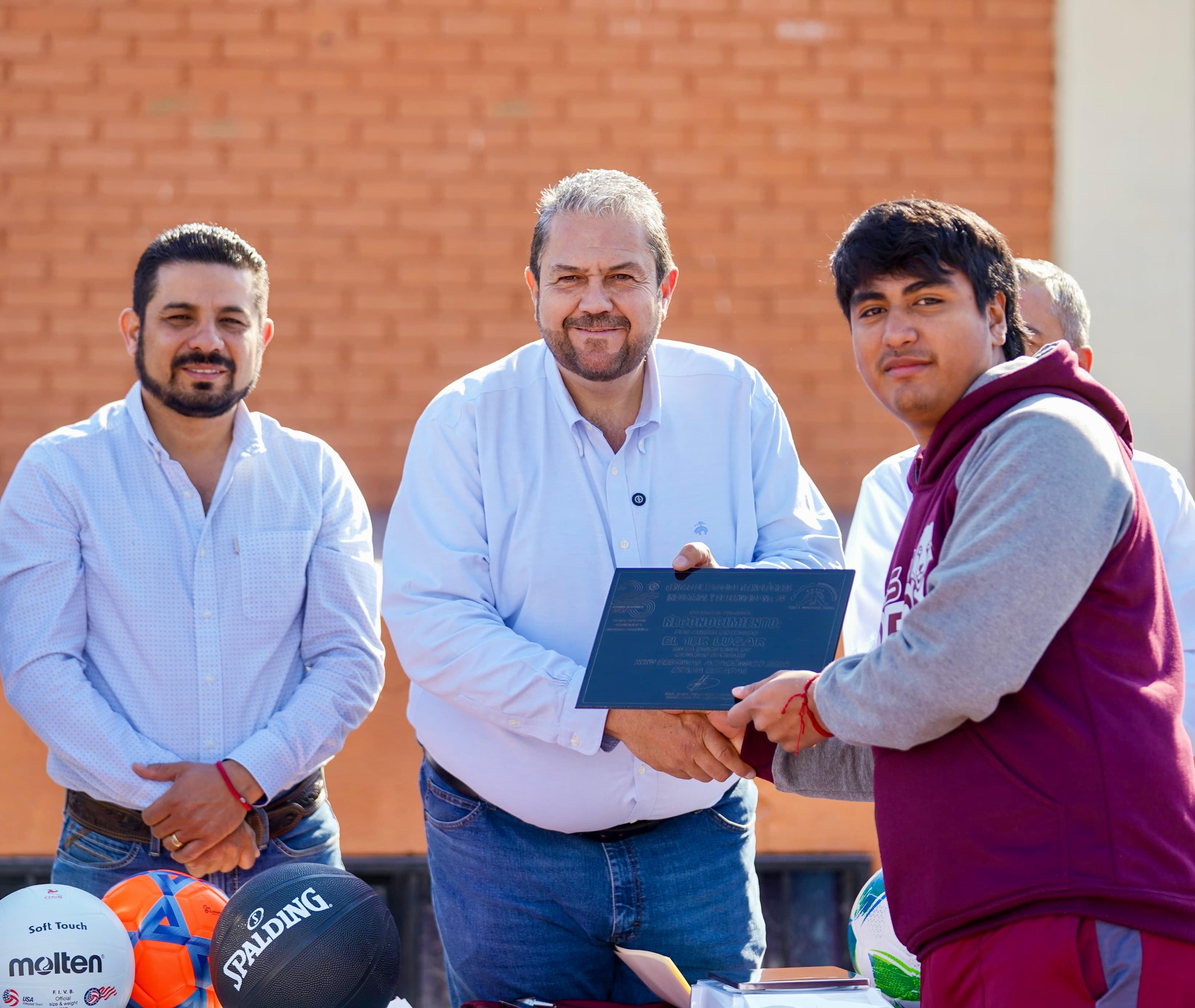 Impulsan bienestar animal DIF y Gobierno Municipal en Ramos Arizpe