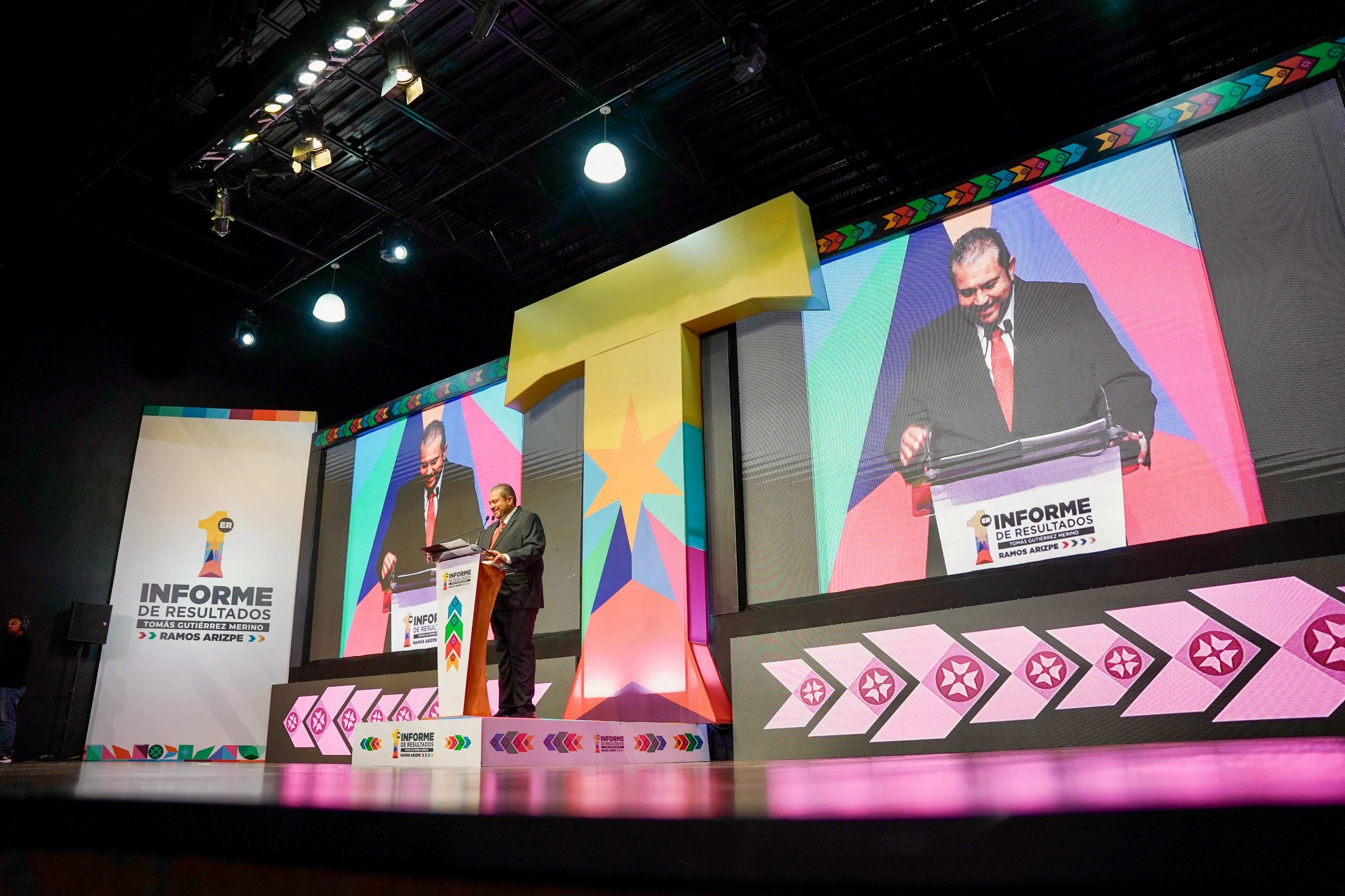 Líderes empresariales y representantes políticos respaldan resultados del Primer Informe de Tomás Gutiérrez