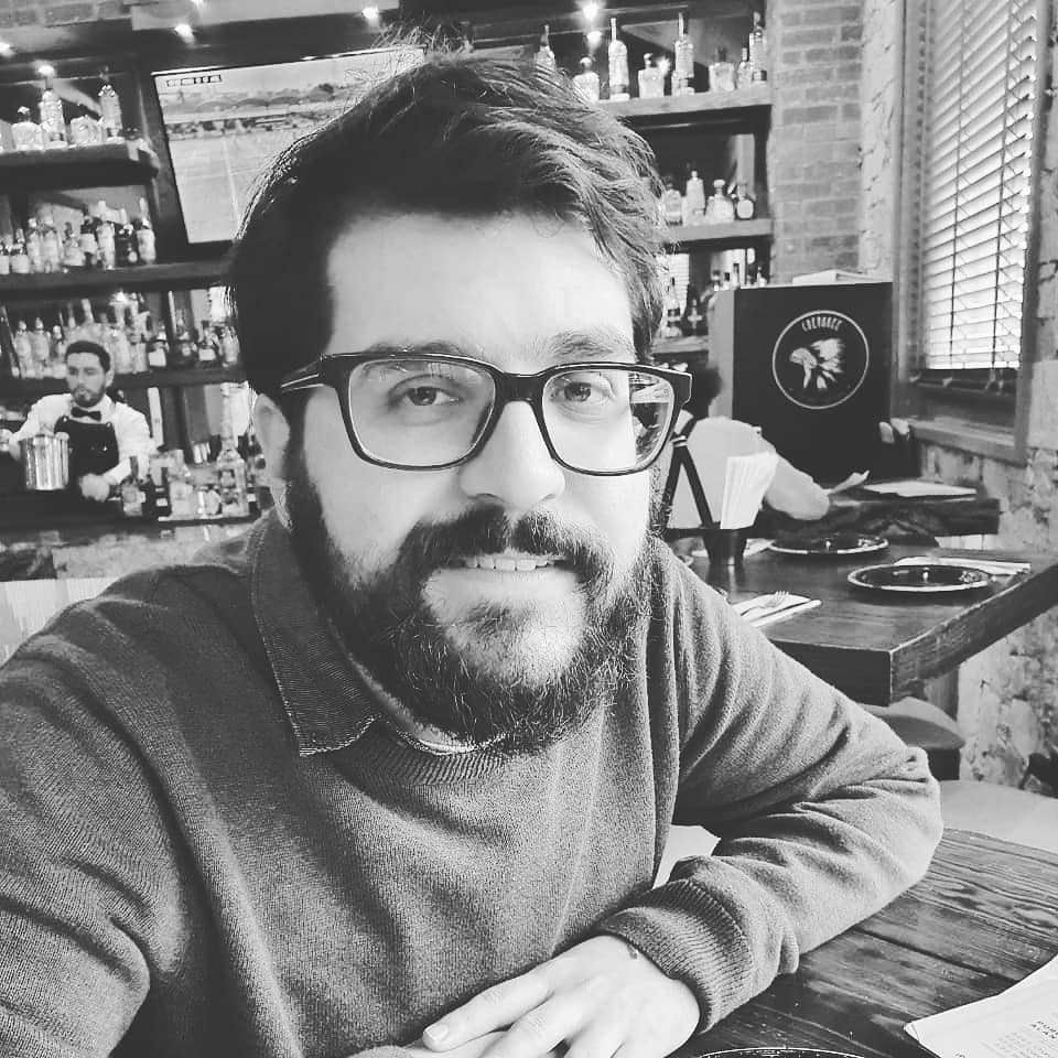 Copia_de_Mauricio_Vega_Luna_Nuestra_Revista_2.jpg