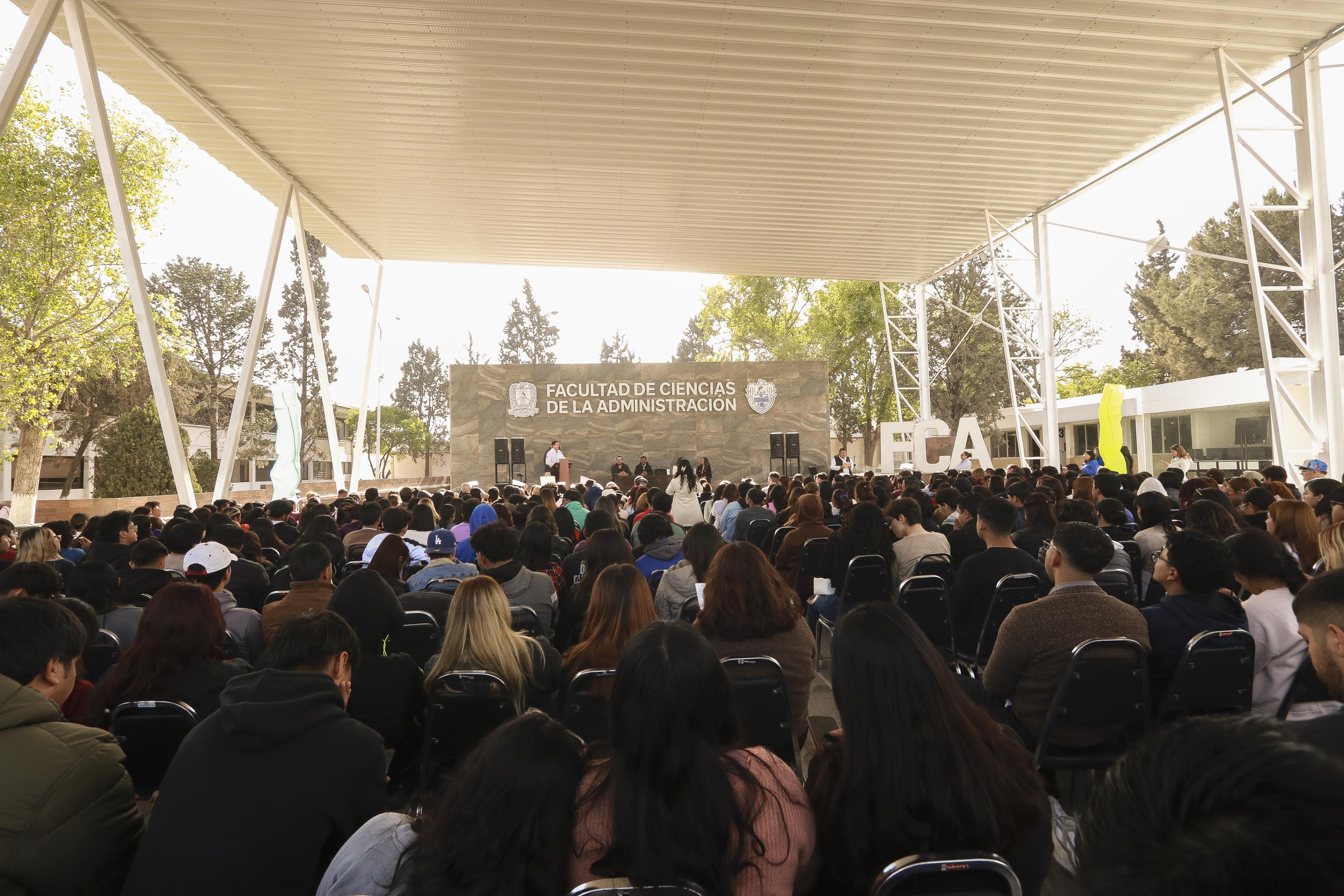 Inauguración_de_la_Cubierta_Bioclimática_FCA_US-6.JPG