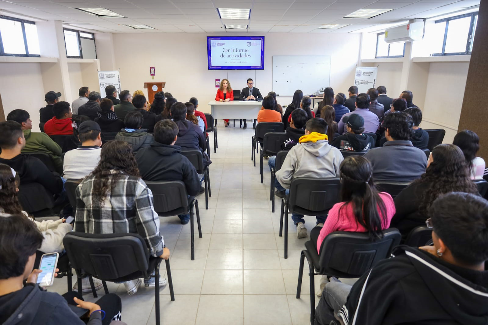 Rinde Tercer Informe de Actividades el Director de la Escuela de Administración San Pedro de la UAdeC