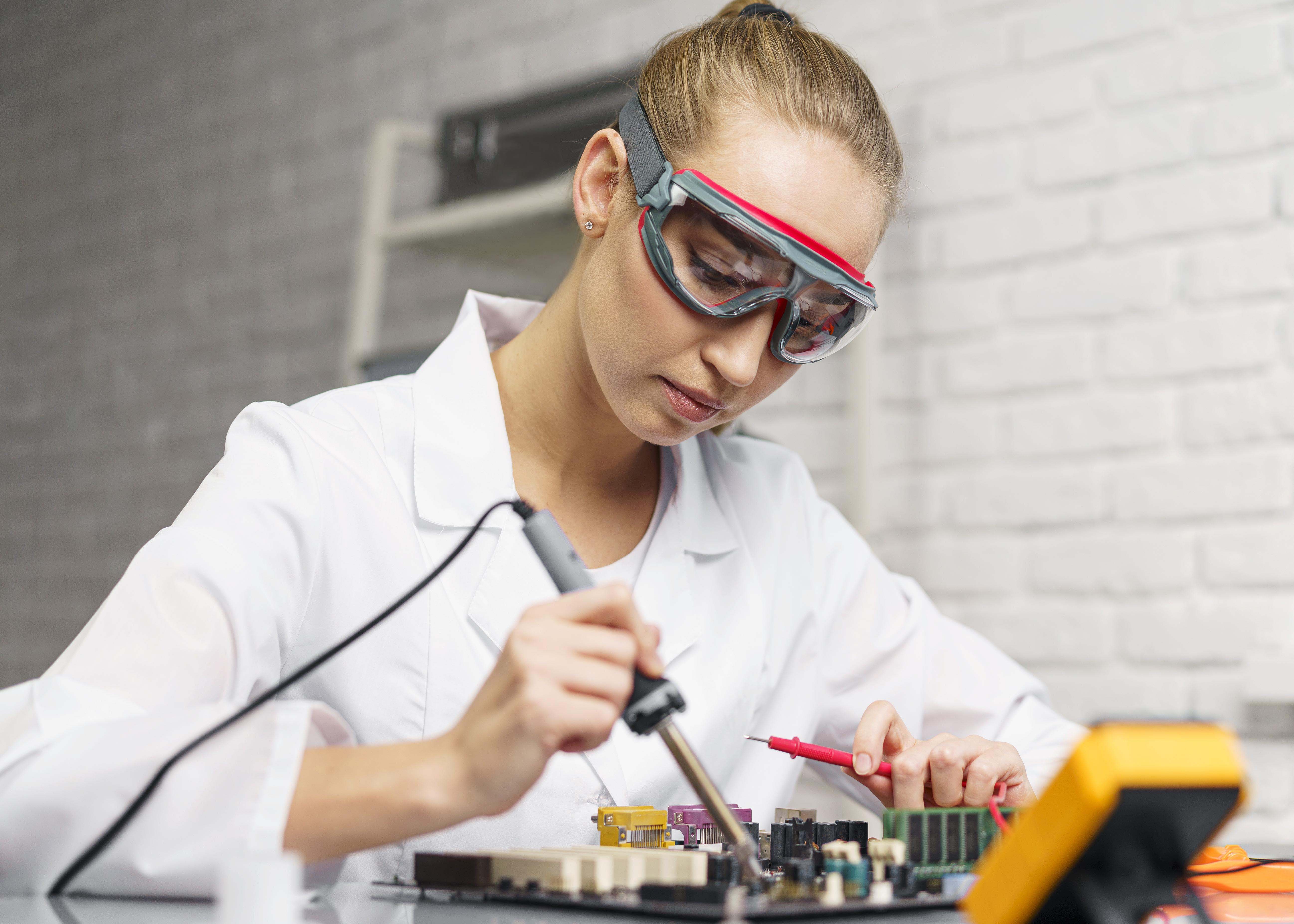 ingeniería_Mecánica_Electricista.jpg